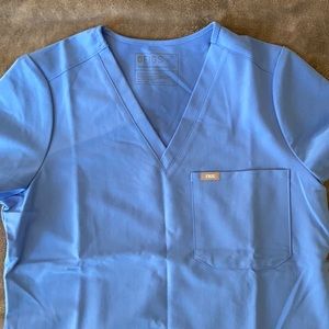 FIGS Scrub Top - Ciel Blue - M